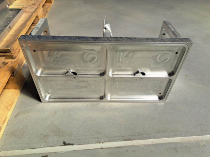 Zdjęcie przedmiotu: Formy do termoformowania tacek ESTRAPLAST