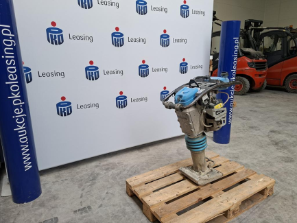Zdjęcie przedmiotu: WEBER SRV 620-II vibratory rammer