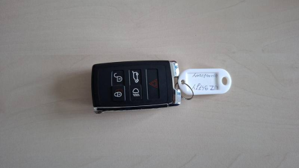Zdjęcie przedmiotu: RANGE ROVER Evoque 2.0 Diesel MHEV R-Dynamic SE