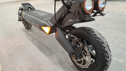 Zdjęcie przedmiotu: Hulajnoga elektryczna RUPTOR R3 V3 75km 800W 2 amortyzatory 10" Miedziany