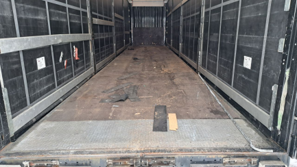 Zdjęcie przedmiotu: KAESSBOHRER MEGA Skrzyniowa