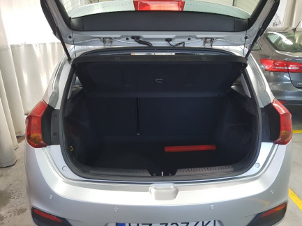 Zdjęcie przedmiotu: Kia Cee'd 1.6 CRDi M