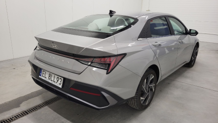 Zdjęcie przedmiotu: Hyundai Elantra 1.6 Smart CVT