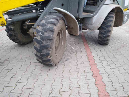 Zdjęcie przedmiotu: KRAMER 5085T / 353 telehandler