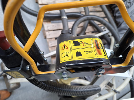 Zdjęcie przedmiotu: Вакуумний маніпуляторний кран AHS вантажопідйомністю 120 кг