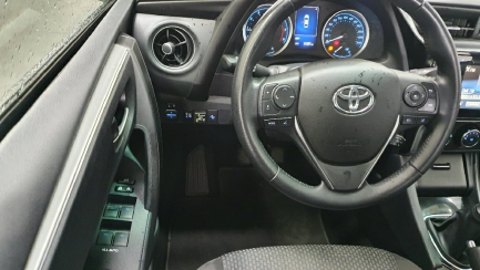 Zdjęcie przedmiotu: Toyota Corolla 1.6 Classic Plus