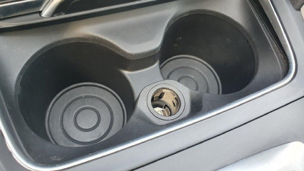 Zdjęcie przedmiotu: Bmw 318D Advantage aut