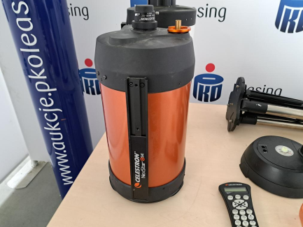 Zdjęcie przedmiotu: Teleskop CELESTRON NEXSTAR 8 SE z wyposażeniem 