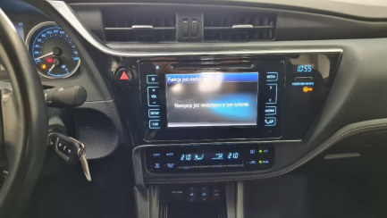 Zdjęcie przedmiotu: Toyota Corolla sedan 1.6 Comfort