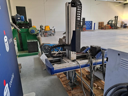 Zdjęcie przedmiotu: SEPRO SR 4010 S3 linear robot designed to work with an injection molding machine