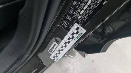 Zdjęcie przedmiotu: Volvo XC60 B4 D AWD R-Design aut