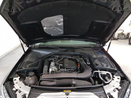 Zdjęcie przedmiotu: Mercedes-benz C200