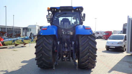 Zdjęcie przedmiotu: NEW HOLLAND T7.230 AutoCommand agricultural tractor