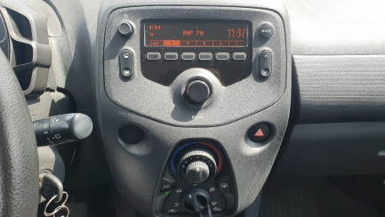 Zdjęcie przedmiotu: Toyota Aygo 1.0 VVT-i X