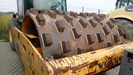 Zdjęcie przedmiotu: VOLVO SD130 DX combination roller