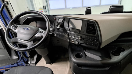 Zdjęcie przedmiotu: Ford F-MAX 12.7 TDCi E6d 18.0t