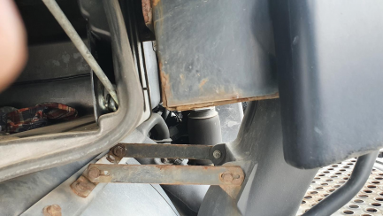 Zdjęcie przedmiotu: Iveco AS440T/P 4x2 Hi-Way