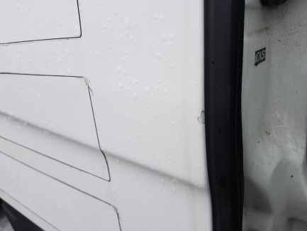 Zdjęcie przedmiotu: PACKAGE AUCTION SCANIA P 380 LB4x2 MLB + Silver Car trailer SRBU 62