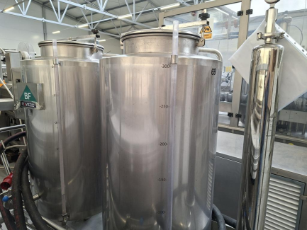 Zdjęcie przedmiotu: Linia rozlewnicza do piwa RAVECO TR480-16