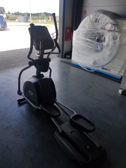 Zdjęcie przedmiotu: Elliptical trainer - Elliptical EP-700