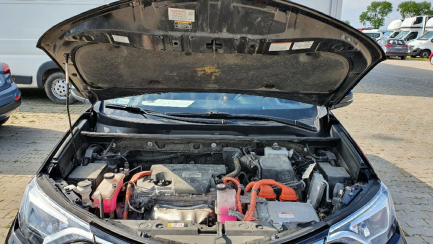 Zdjęcie przedmiotu: TOYOTA, RAV4 16-18, Hybrid Premium 4x2