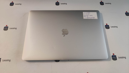 Zdjęcie przedmiotu: Ноутбук Apple MacBook Pro 16 дюймів із сенсорною панеллю, 6-ядерний процесор Intel Core i7 2.6 ГГц, 9-е покоління, 16 ГБ оперативної пам'яті, SSD на 512 ГБ (колір "сірий космос"), код товару MVVL2ZE/A