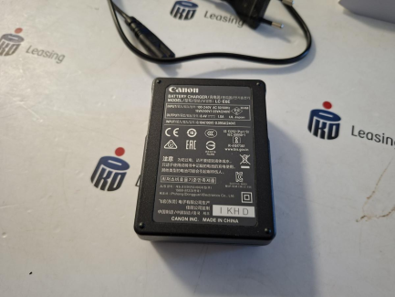 Zdjęcie przedmiotu: CANON EOS R5 digital camera