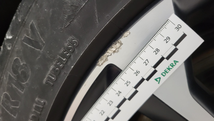 Zdjęcie przedmiotu: Volvo S60 B4 B R-Design aut