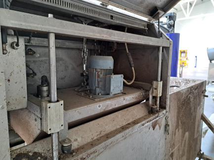 Zdjęcie przedmiotu: Maszyna do obierania cebuli z łuski stałej IMIZUNI SLM-2R/2000/300