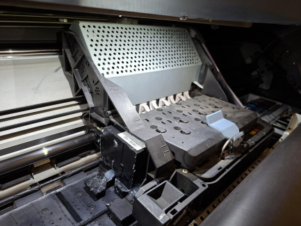 Zdjęcie przedmiotu: Maszyna poligraficzna HP LATEX 360