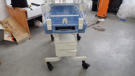 Zdjęcie przedmiotu: Inkubator otwarty DRAGER Babytherm 8010