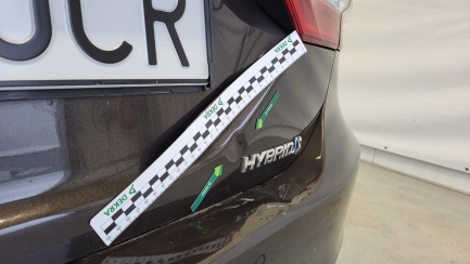 Zdjęcie przedmiotu: Toyota Camry 2.5 Hybrid Executive CVT Oświadczenie o utracie DR