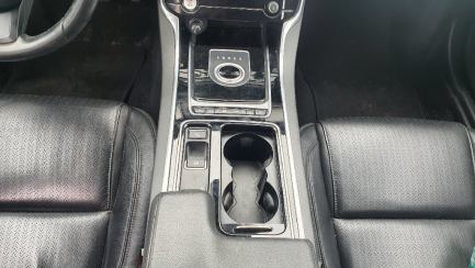 Zdjęcie przedmiotu: Jaguar Xf 2.0 i4D Portfolio aut