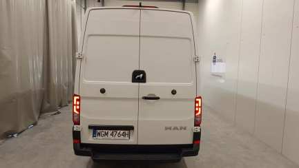 Zdjęcie przedmiotu: MAN TGE 3.180 L5H3 (16.4) E6 3.5t