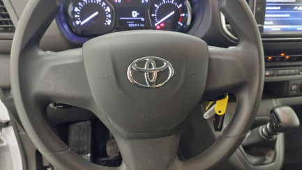 Zdjęcie przedmiotu: Toyota ProAce Verso 2.0 CRD Long Combi 
