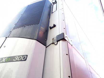Zdjęcie przedmiotu: MEGA SCHMITZ SCB * S3B refrigerator semi-trailer