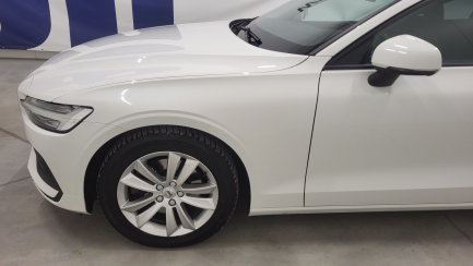 Zdjęcie przedmiotu: Volvo V60 B3 B Momentum Core aut