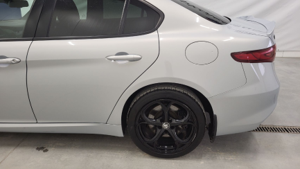 Zdjęcie przedmiotu: ALFA ROMEO Giulia 2.0 Turbo Veloce aut