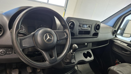 Zdjęcie przedmiotu: MERCEDES-BENZ/IGLOPOL SPRINTER E6 3.5t