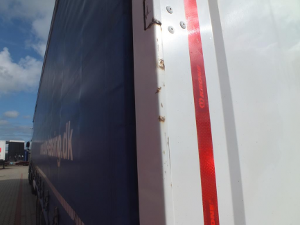 Zdjęcie przedmiotu: KRONE SD Curtain trailer