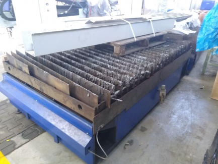 Zdjęcie przedmiotu: Automatic oxygen-plasma cutting machine Eckert Szafir