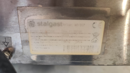 Zdjęcie przedmiotu: Stalgast 801507 universal dishwasher with steamer, detergent dispenser, discharge pump, P 4.9/3.4 kW, U 400/230 V