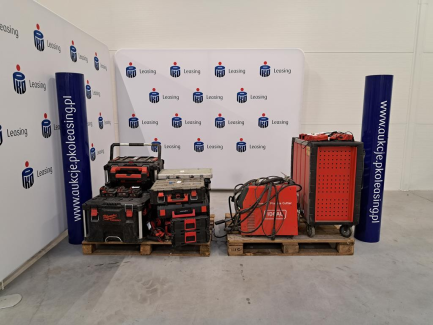 Zdjęcie przedmiotu: Workshop equipment set