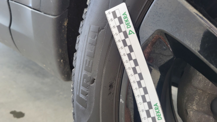 Zdjęcie przedmiotu: LAND ROVER Discovery V 2.0 SD4 HSE