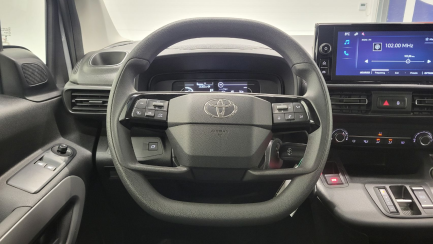 Zdjęcie przedmiotu: Toyota Proace City Verso Long 1.5 D-4D Business Aut