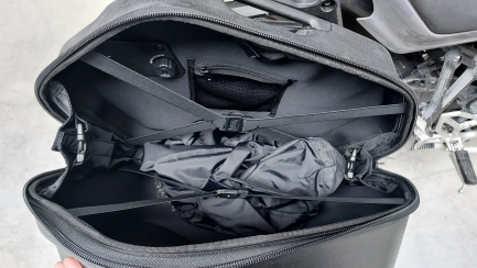 Zdjęcie przedmiotu: YAMAHA Niken GT