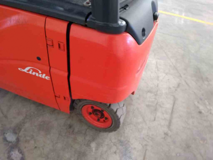 Zdjęcie przedmiotu: Electric pallet truck FENWICK-LINDE E16PH-01