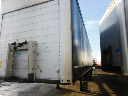 Zdjęcie przedmiotu: SCHMITZ CARGOBULL AG S01, SCS 24 / L-13.62 E B curtain semi-trailer