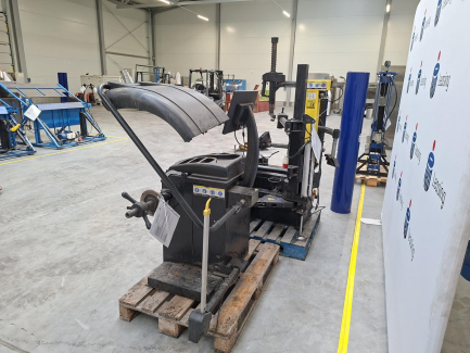 Zdjęcie przedmiotu: Обладнання для шиномонтажних майстерень CASTEX (WERTTEILE) - балансувальний та шиномонтажний верстат