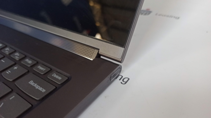 Zdjęcie przedmiotu: Notebook / Laptop 13.9" Lenovo YOGA C930-13 i7-8550U/8GB/256/Win10 Gray